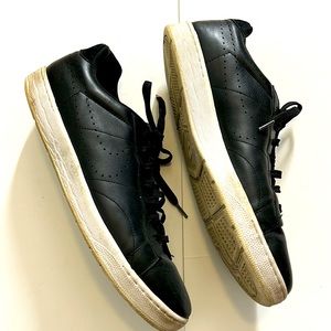 Nike Men’s Sneaker